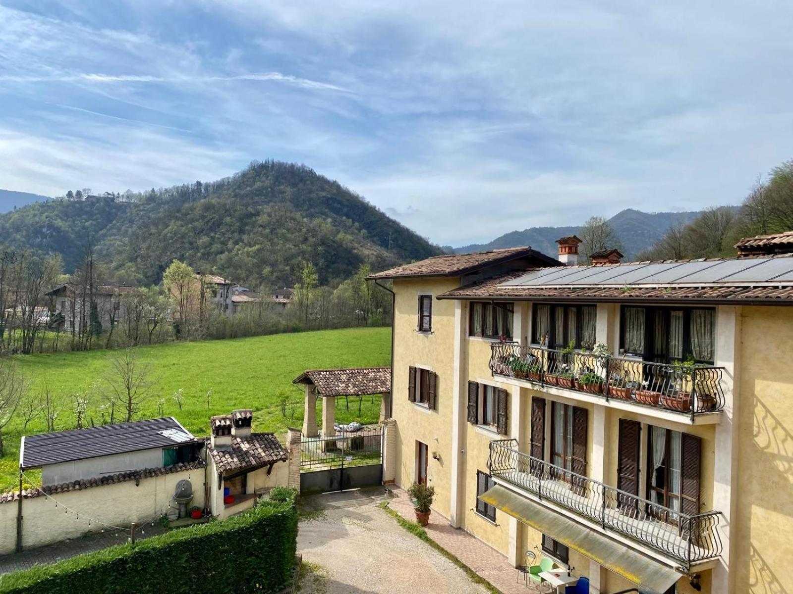 Agriturismo Rocca Dei Marchesi Sabbio Chiese Esterno foto