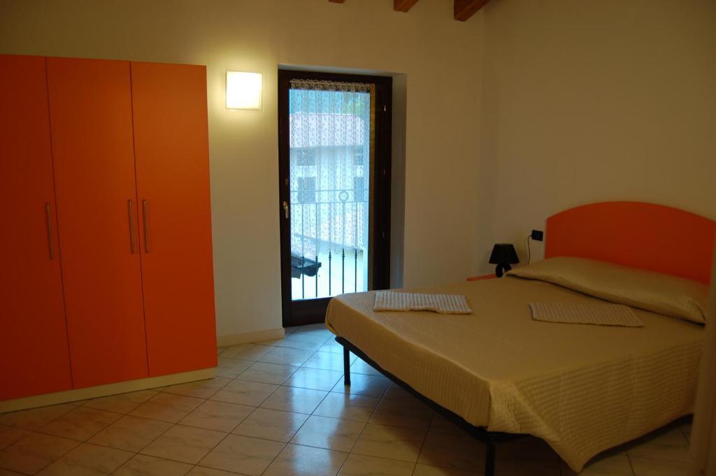 Agriturismo Rocca Dei Marchesi Sabbio Chiese Camera foto
