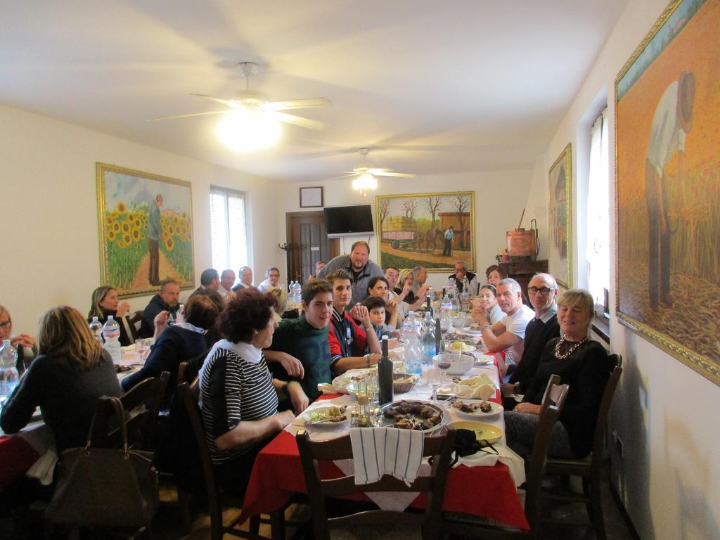Agriturismo Rocca Dei Marchesi Sabbio Chiese Esterno foto